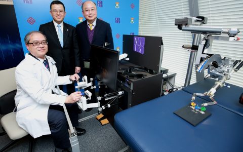 全球首创内置马达 应用于单切口或经自然腔道（无切口）机械人手术之微创外科手术机械人系统