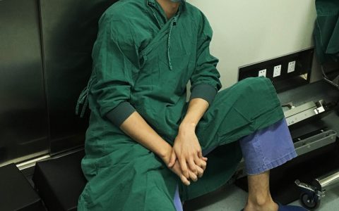 麻醉医生轻松吗？