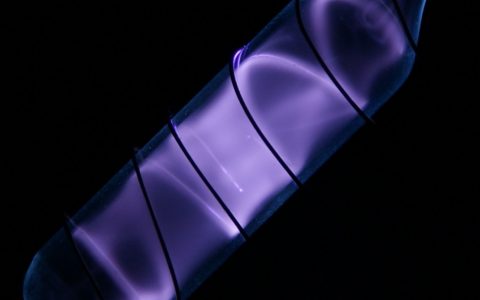 科学家采用陶瓷基混合导体透氧膜反应器进行氢气分离