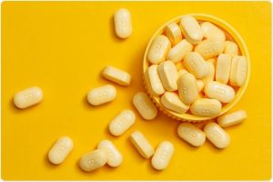 维生素的盲目崇拜:长期服用高剂量维生素B会导致肺癌。