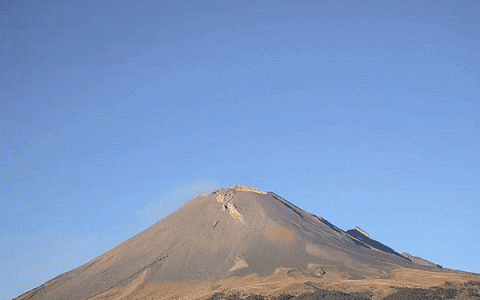 波波卡特佩特火山喷发