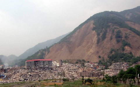 汶川地震北川县王佳岩滑坡
