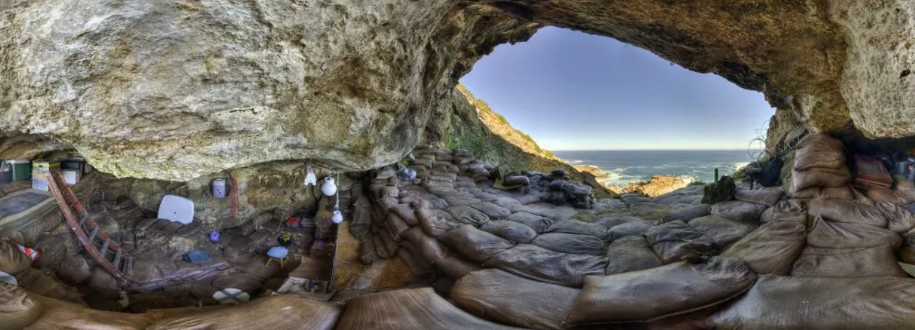 布隆伯斯洞穴内360度全景。