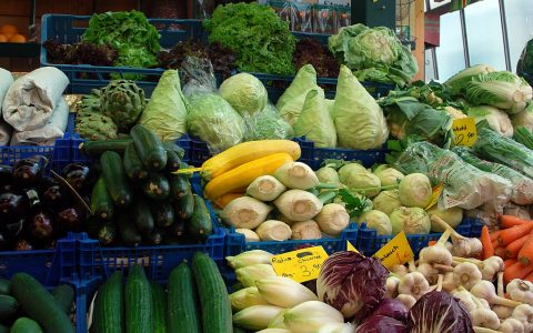 常吃蔬菜改善睡眠不足