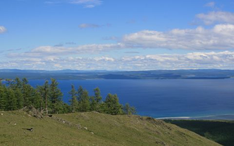 蒙古北部发生6.7级地震