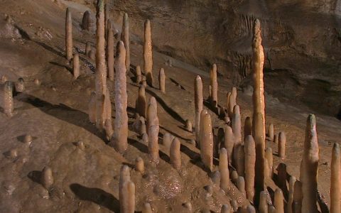 石笋氧同位素揭露一万年以来东亚14次弱季风事件