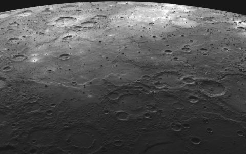 嫦娥五号获得月球样品表明,月球在19.6亿年前仍存在岩浆活动