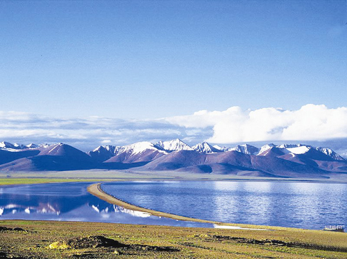 636033070130266936702